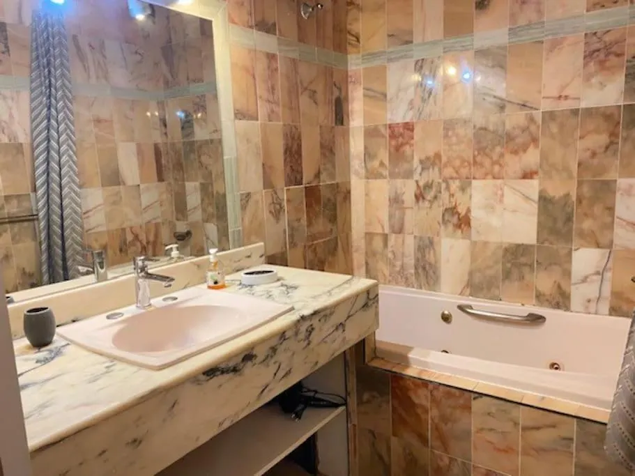 Appartement En Residence Avec Terrasse, Piscine Oyster Pond 0*,